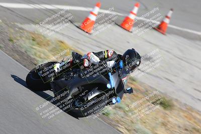 media/Nov-12-2023-Classic Track Days (Sun) [[11f17acb81]]/Group 3/session 2 turn 9/